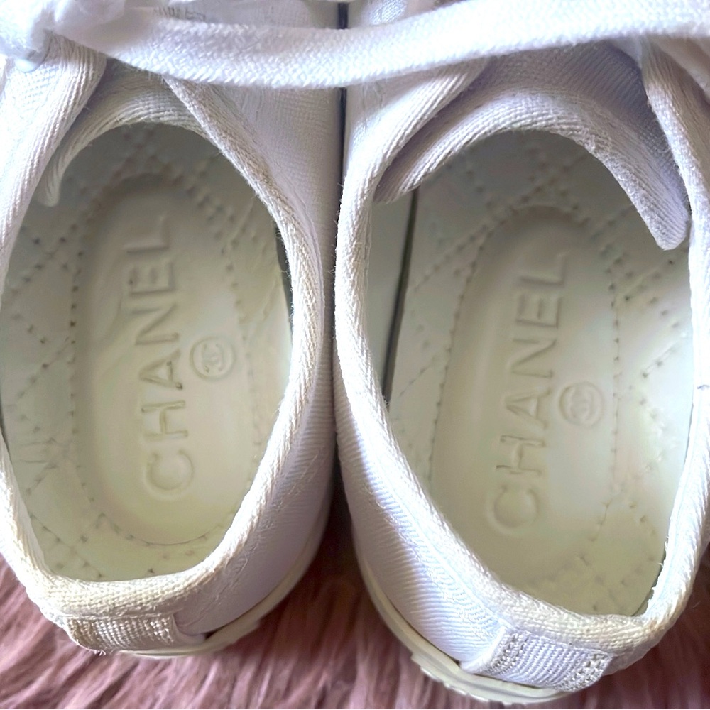 Chanel trainers fashion sneakers - Picture 2 of 5